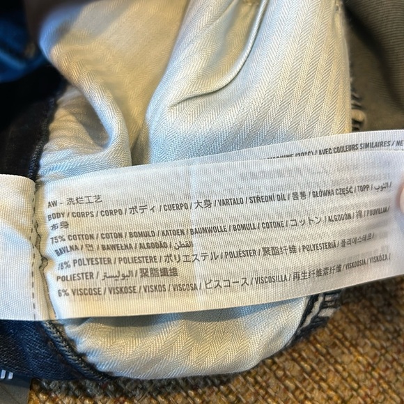 Hollister boot cut jeans - Picture 8 of 8